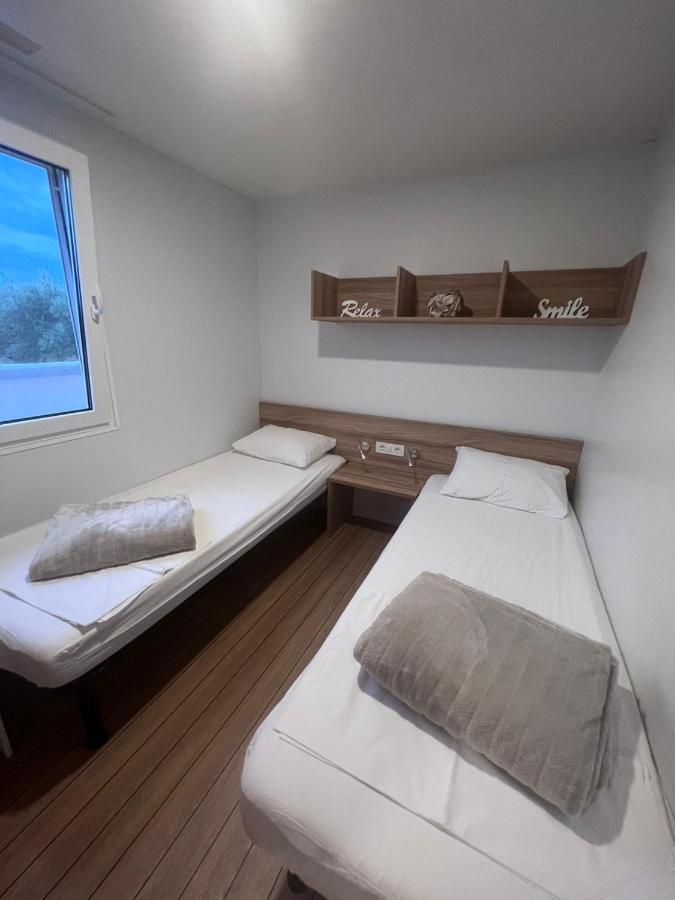 Villa Mobile House F&L Biograd Na Moru Exterior foto