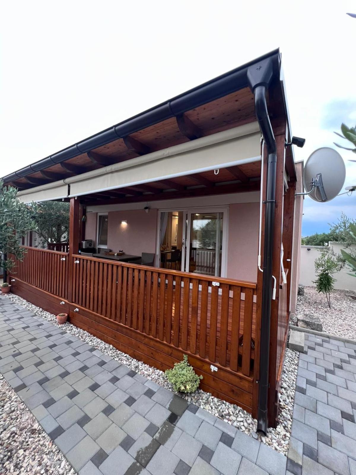 Villa Mobile House F&L Biograd Na Moru Exterior foto