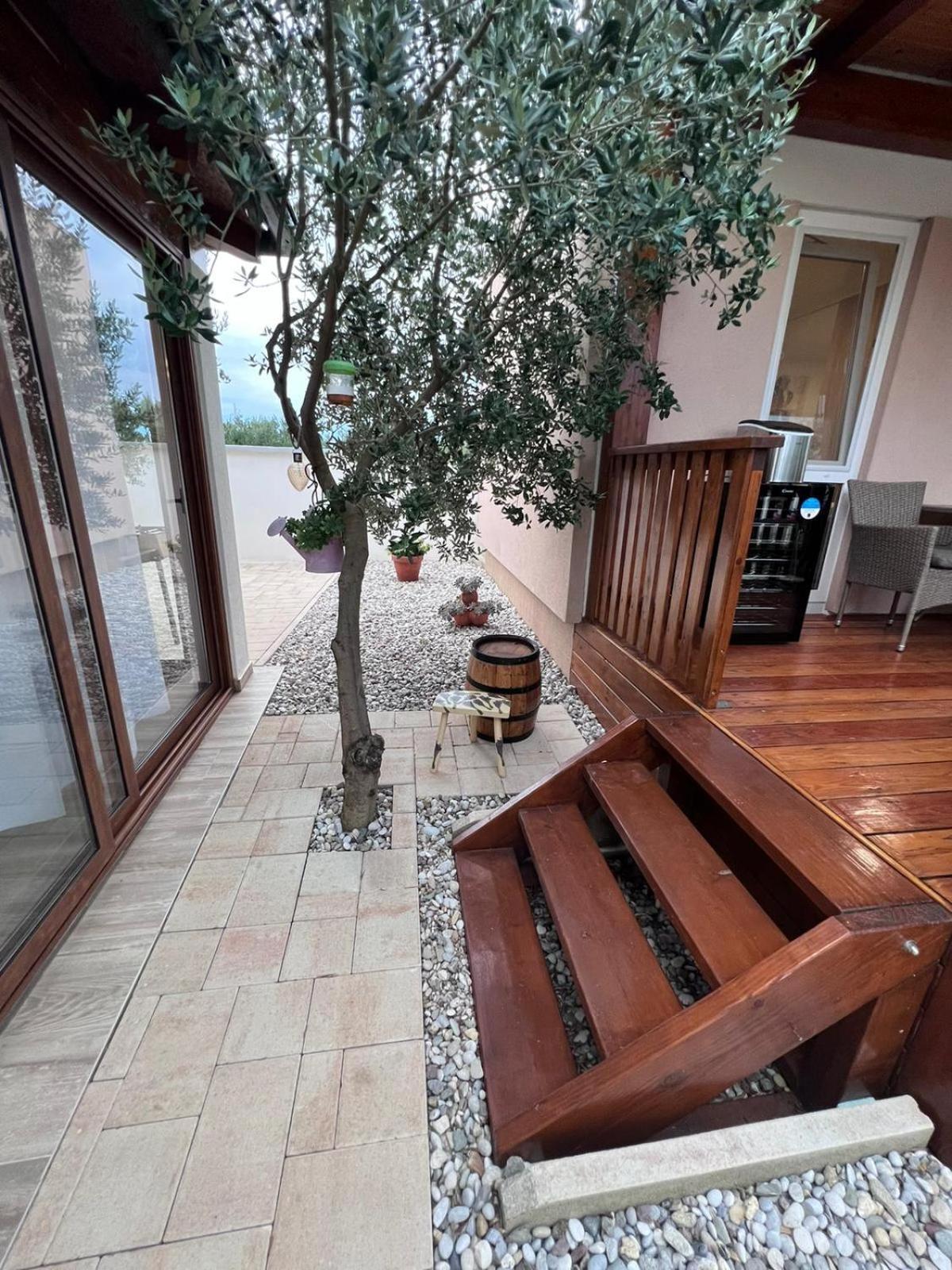 Villa Mobile House F&L Biograd Na Moru Exterior foto
